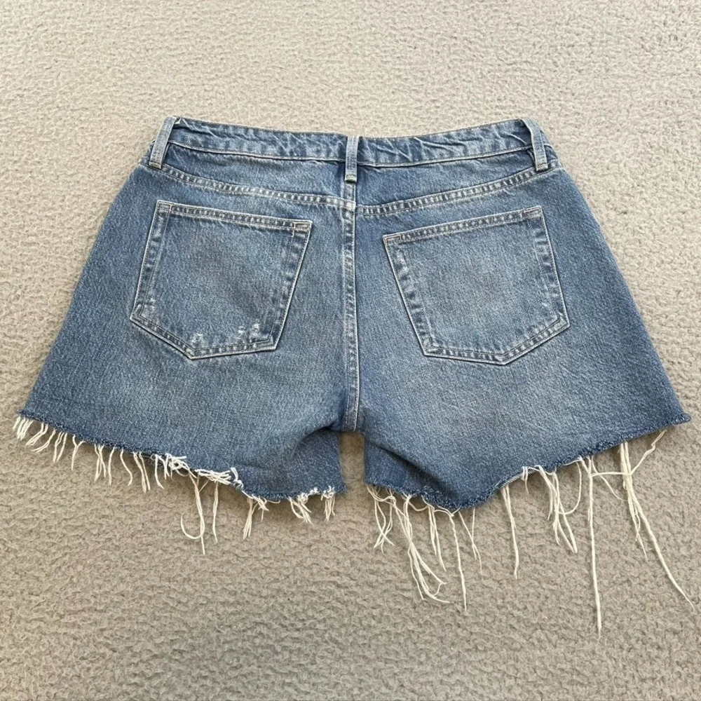 Frame Le Grand Garcon Short Womens 27 4 Denim Distressed Festival Summer Beach‎